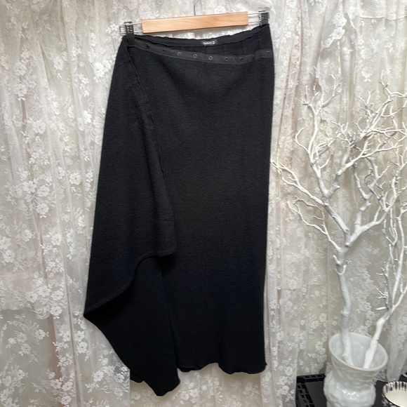Deep Black Wrap Snap Rare Skirt With Slit or Wrap, Poncho, Cape, Snap Fasteners! - Picture 3 of 10